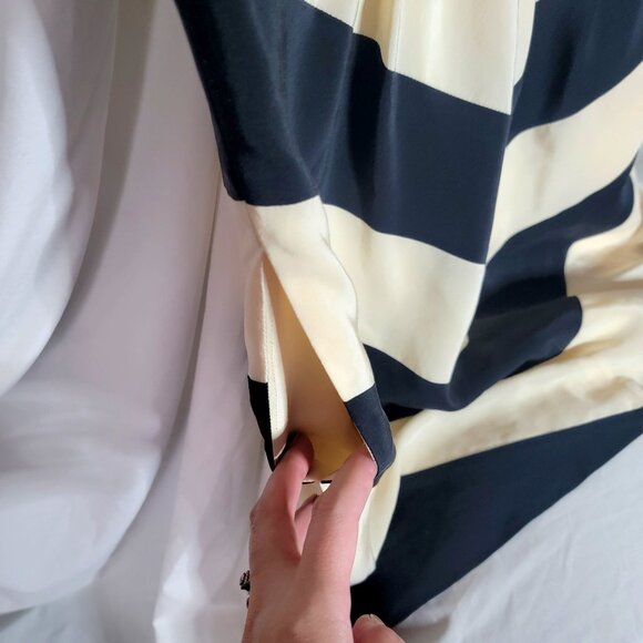 BCBG MAXAZRIA Black/White Silk Fit & Flare Mini Dress w/ Pockets, Size 12, NWT - Picture 2 of 6